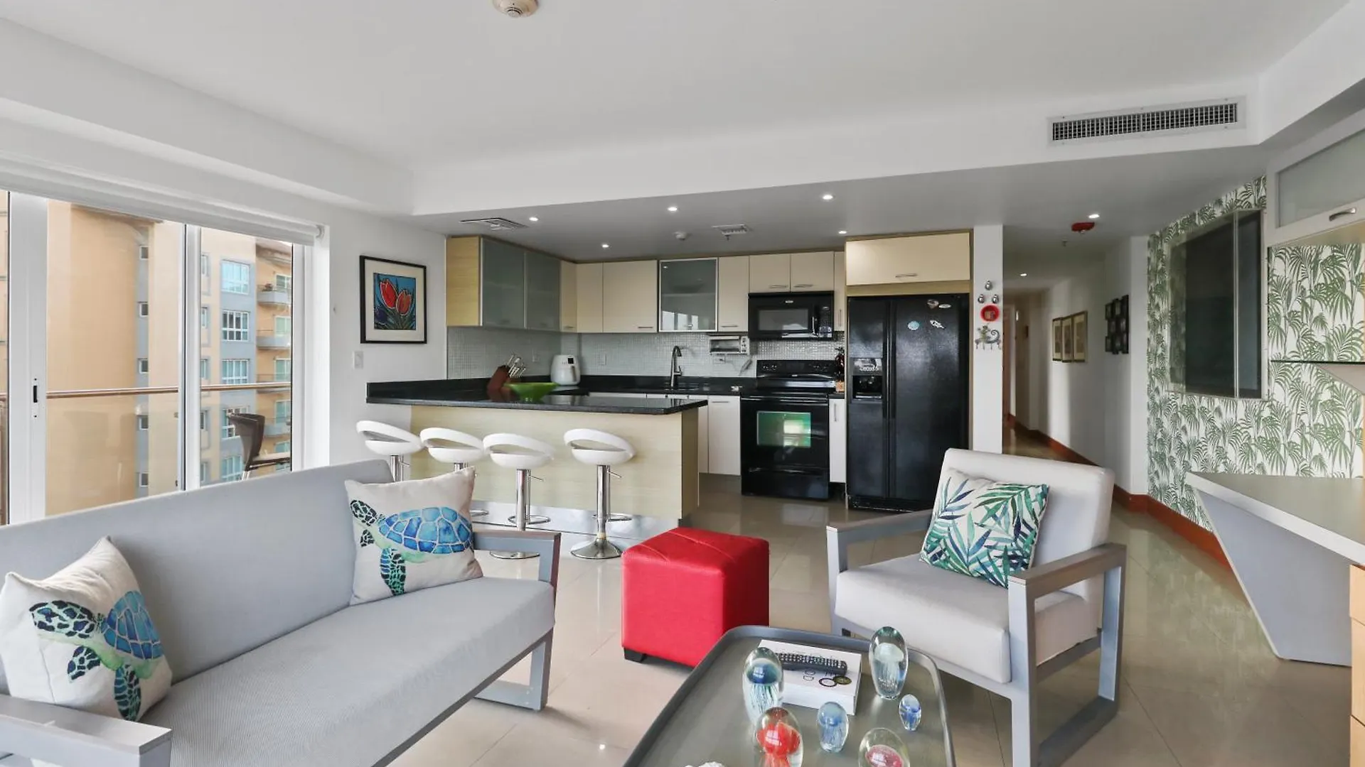 Oceania Residences Palm Beach