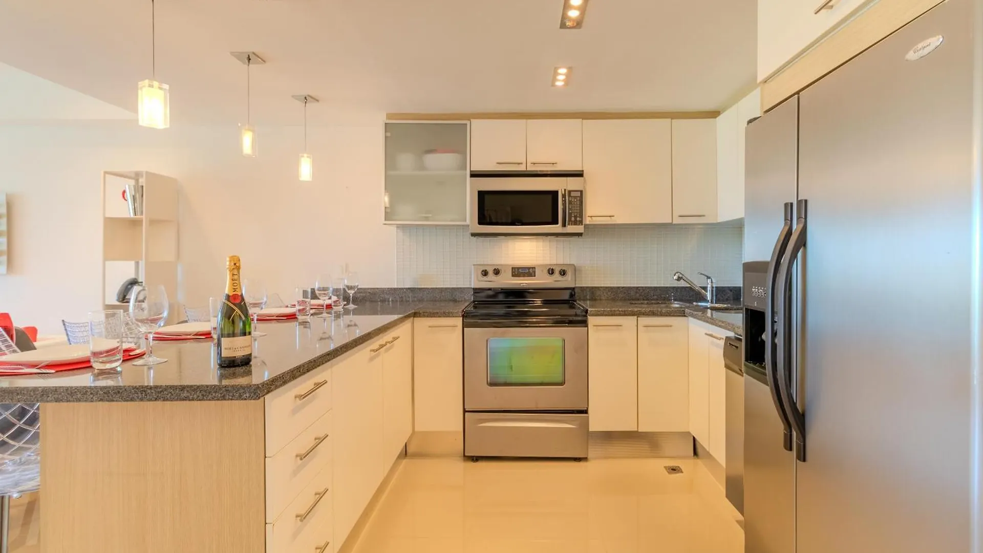 Oceania Residences Palm Beach