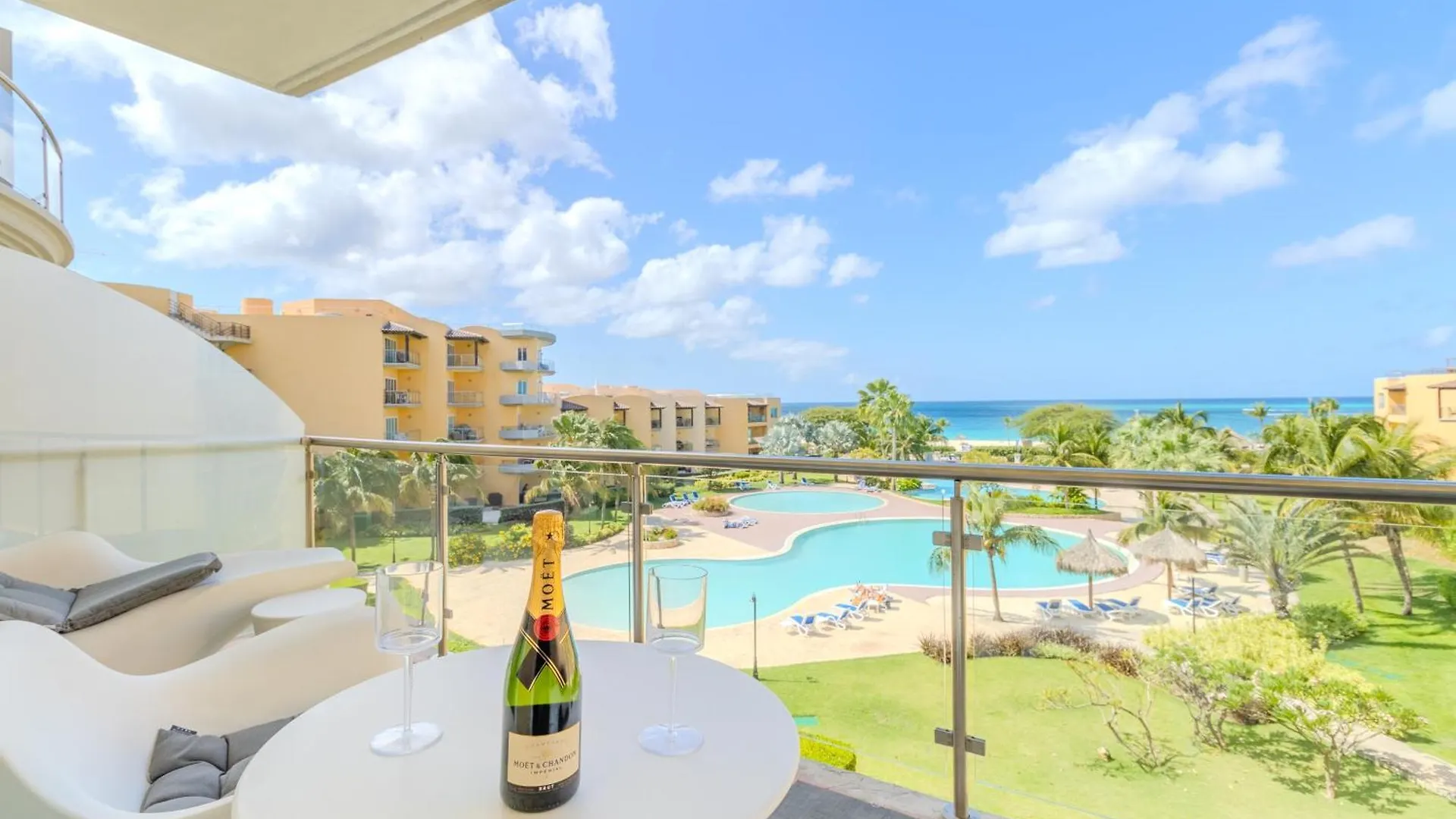 פאלם ביץ' Oceania Residences 0*, פאלם ביץ'